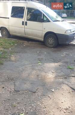 Грузопассажирский фургон Citroen Jumpy 2003 в 