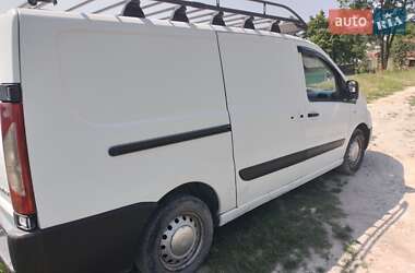 Грузовой фургон Citroen Jumpy 2011 в 