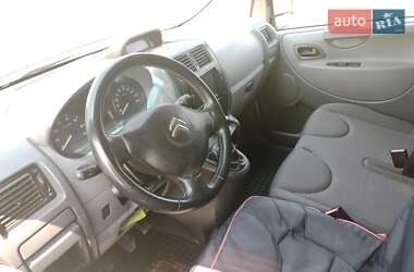 Грузовой фургон Citroen Jumpy 2011 в 