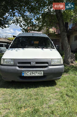 Вантажний фургон Citroen Jumpy 2000 в Львові