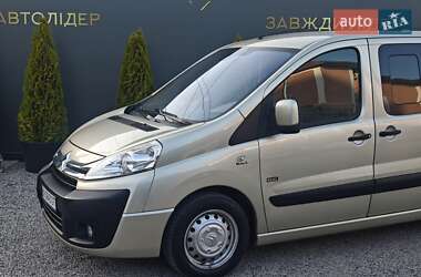 Минивэн Citroen Jumpy 2012 в 