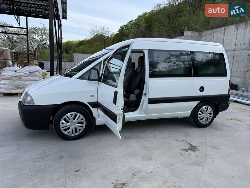 Минивэн Citroen Jumpy 2004 в Теребовле