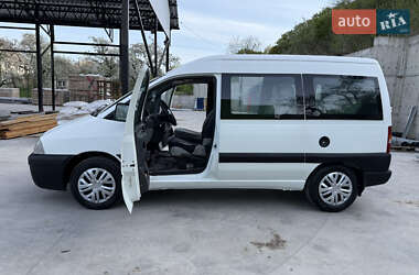 Минивэн Citroen Jumpy 2004 в 