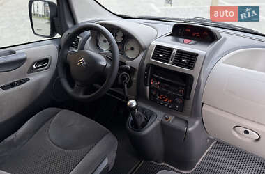 Минивэн Citroen Jumpy 2011 в 