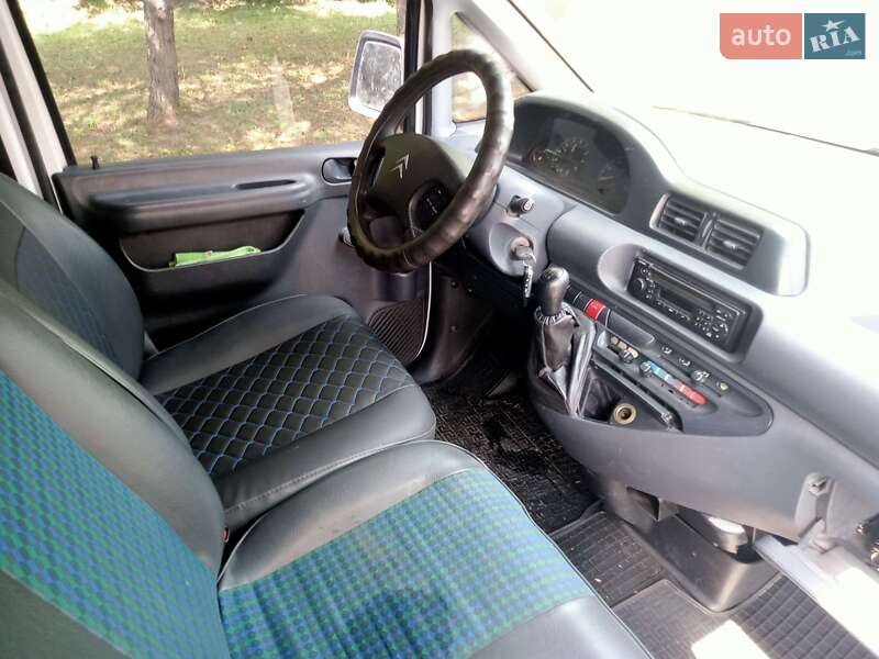 Вантажний фургон Citroen Jumpy 2005 в Рівному