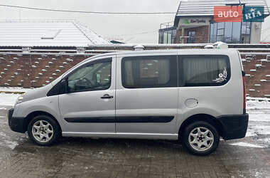 Минивэн Citroen Jumpy 2010 в 