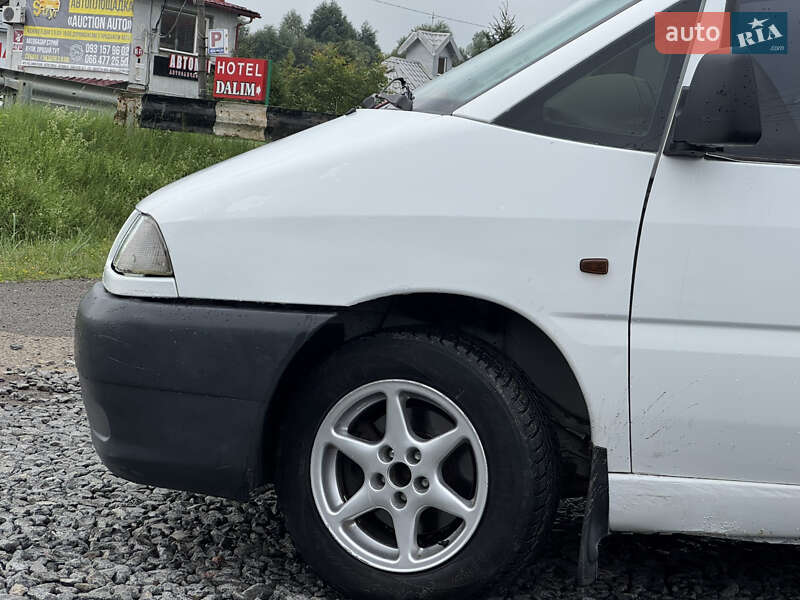 Минивэн Citroen Jumpy 2003 в Стрые