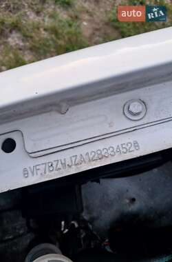 Грузовой фургон Citroen Jumpy 2001 в 