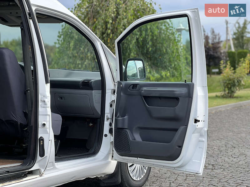 Минивэн Citroen Jumpy 2005 в Жовкве