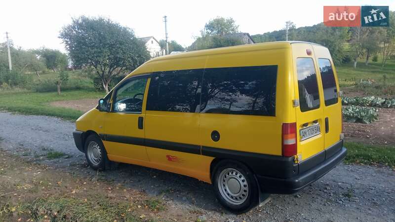 Минивэн Citroen Jumpy 2004 в Здолбунове