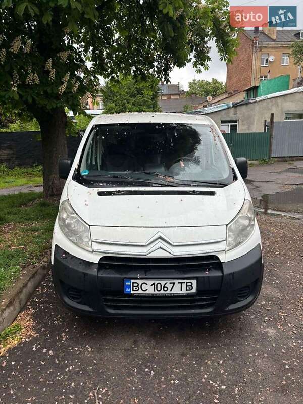 Вантажний фургон Citroen Jumpy 2011 в Львові