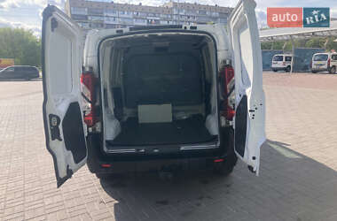Грузовой фургон Citroen Jumpy 2015 в 