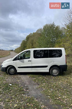 Минивэн Citroen Jumpy 2009 в 