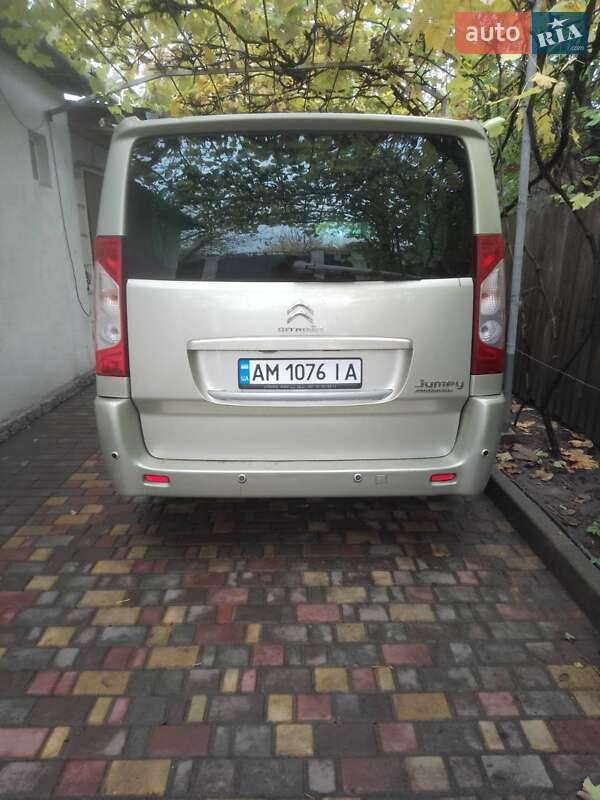 Мінівен Citroen Jumpy 2015 в Радомишлі