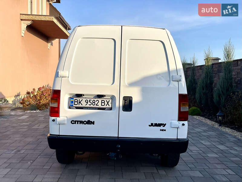 Вантажний фургон Citroen Jumpy 2001 в Рівному