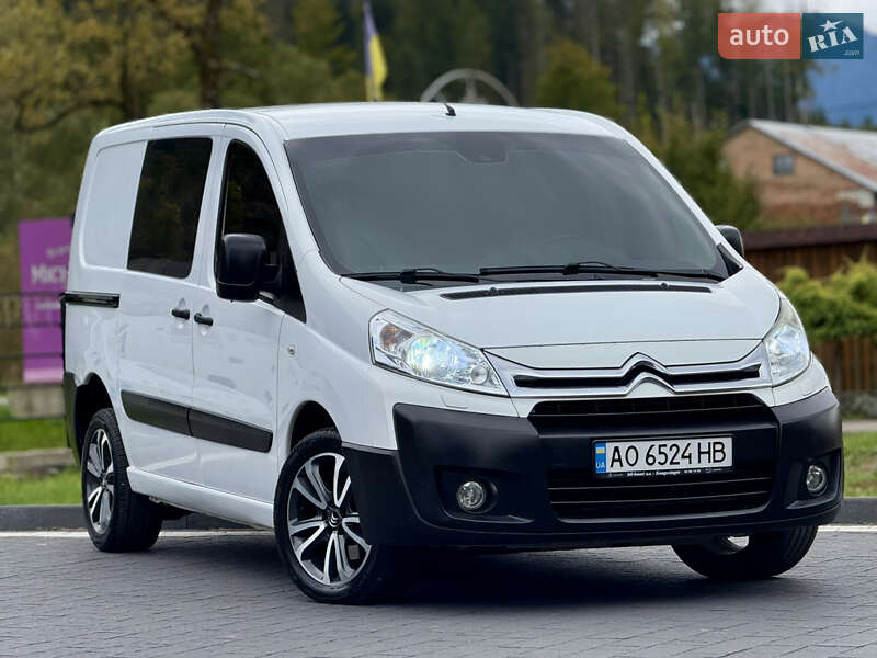 Вантажний фургон Citroen Jumpy 2014 в Міжгір'ї