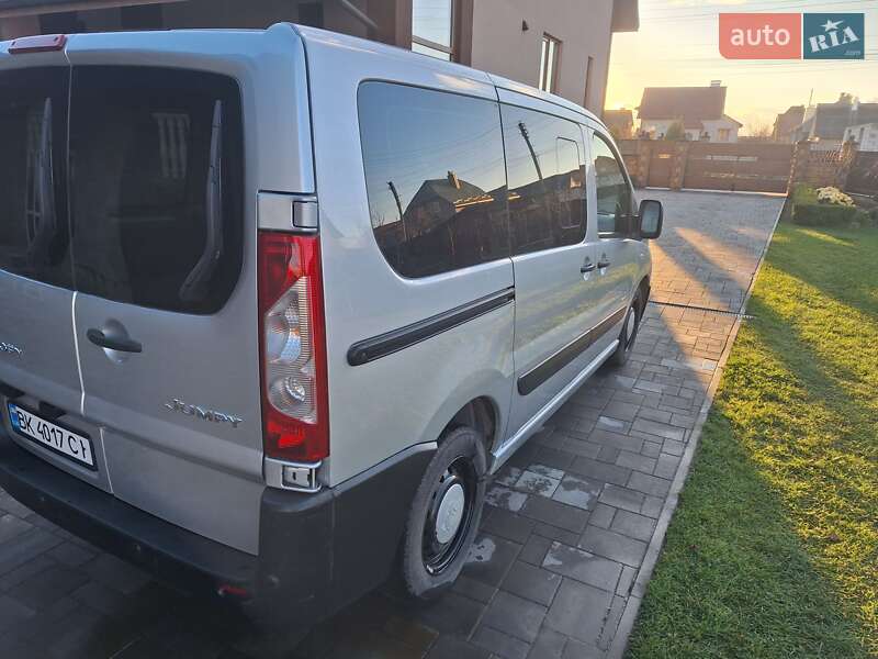 Минивэн Citroen Jumpy 2009 в Костополе