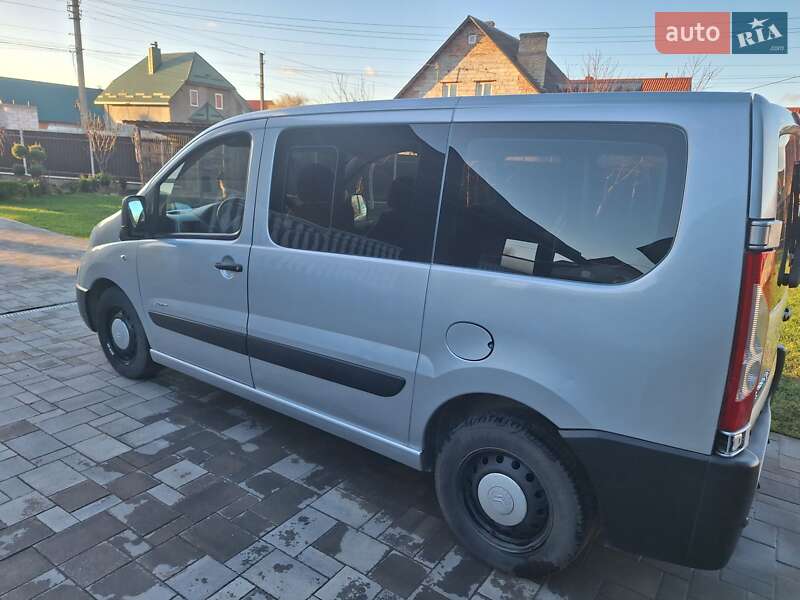 Минивэн Citroen Jumpy 2009 в Костополе