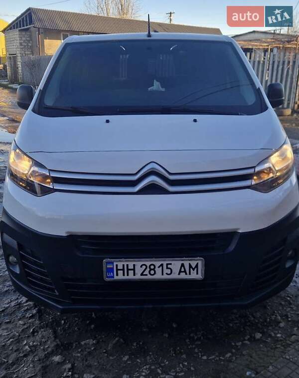 Грузопассажирский фургон Citroen Jumpy 2020 в Подольске фото Грузопассажирский фургон Citroen Jumpy 2020 в Подольске