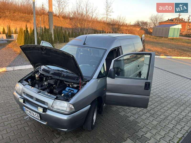 Минивэн Citroen Jumpy 2000 в Иванове