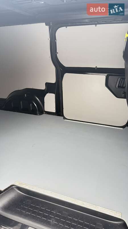 Грузовой фургон Citroen Jumpy 2021 в Луцке