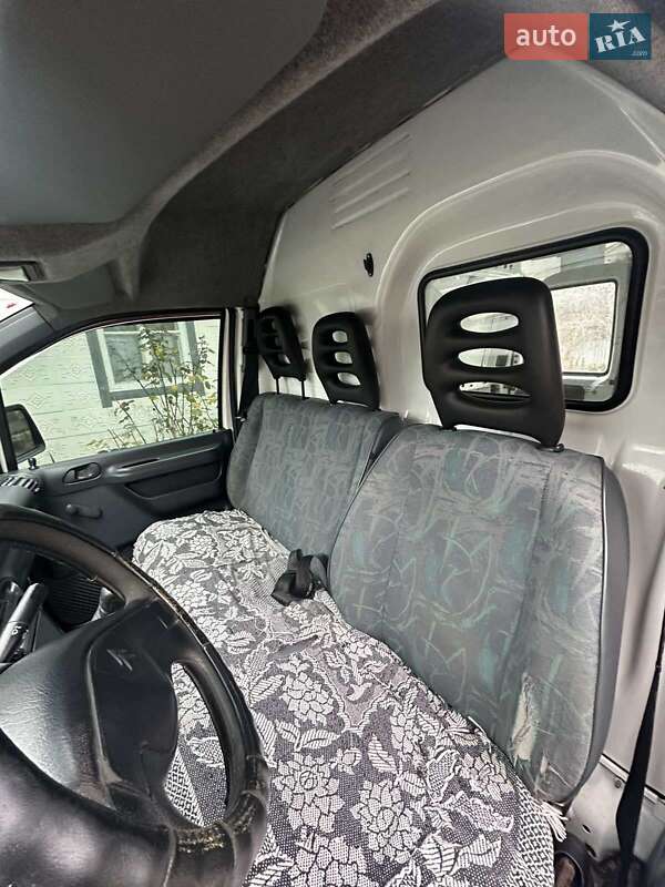 Вантажний фургон Citroen Jumpy 2000 в Катеринопілі