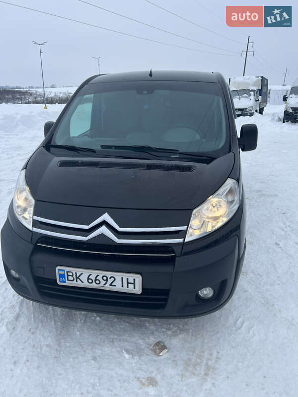 Минивэн Citroen Jumpy 2009 в Ровно