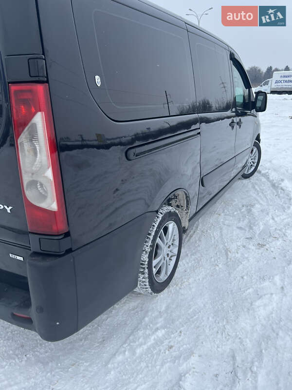 Минивэн Citroen Jumpy 2009 в Ровно