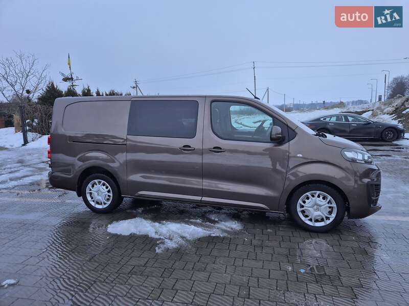 Мінівен Citroen Jumpy 2017 в Стрию