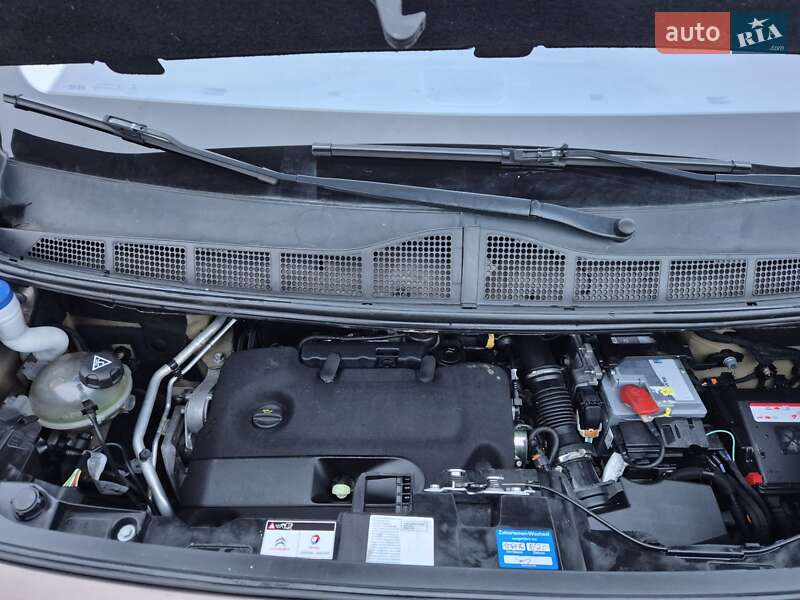 Мінівен Citroen Jumpy 2017 в Стрию