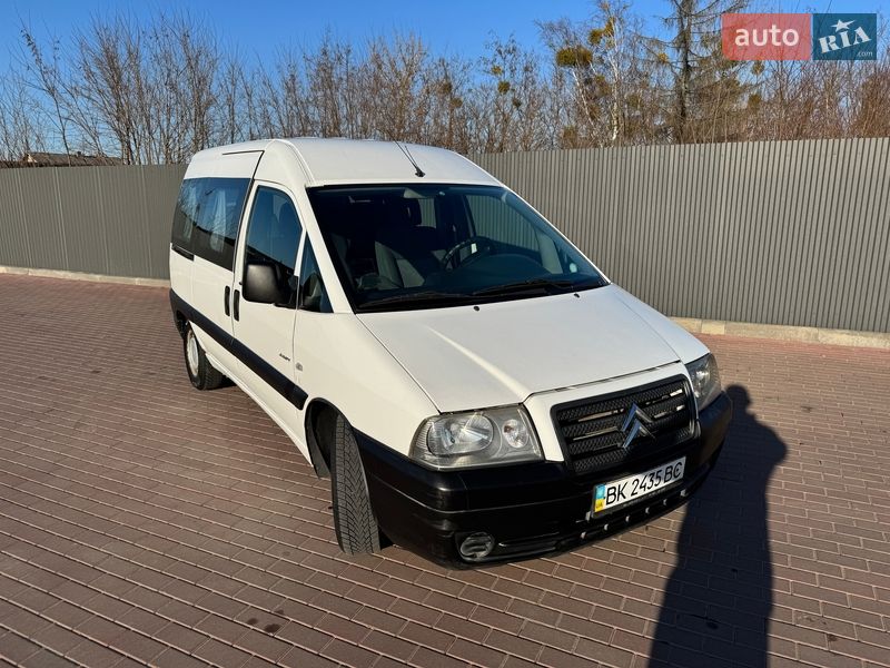 Минивэн Citroen Jumpy 2004 в Сарнах