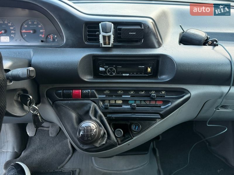 Минивэн Citroen Jumpy 2006 в Звягеле фото 18 Минивэн Citroen Jumpy 2006 в Звягеле