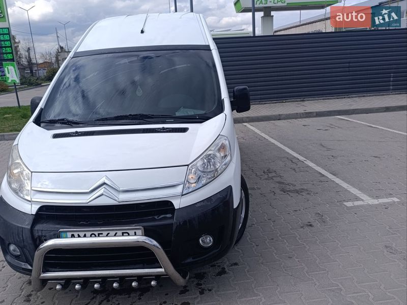 Мінівен Citroen Jumpy 2009 в Житомирі