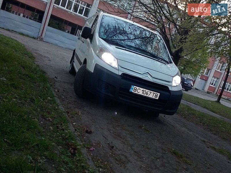 Грузовой фургон Citroen Jumpy 2011 в Львове
