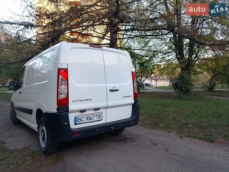 Грузовой фургон Citroen Jumpy 2011 в Львове