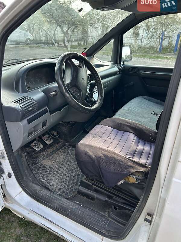 Грузовой фургон Citroen Jumpy 2001 в Золочеве