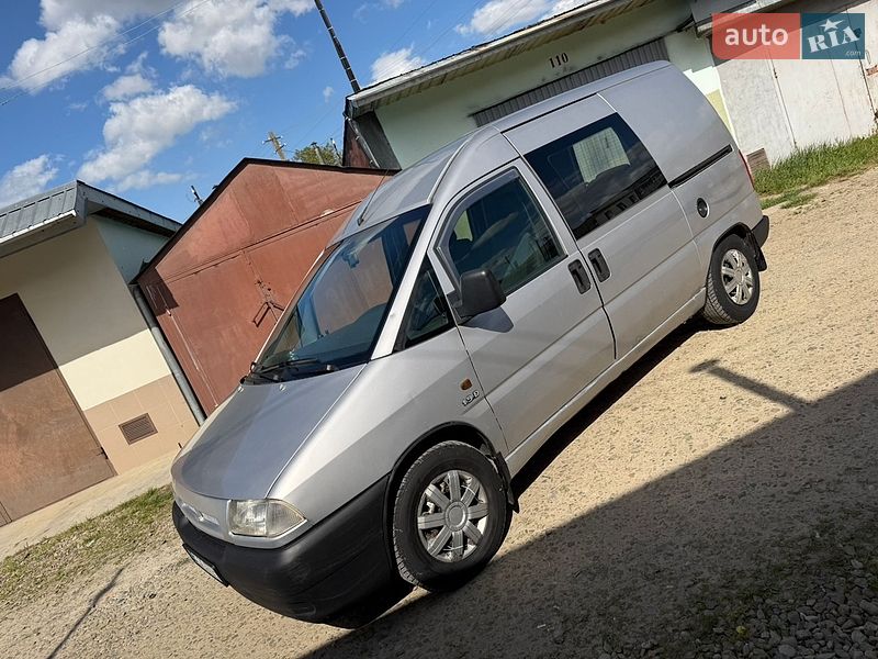 Минивэн Citroen Jumpy 2000 в Стрые