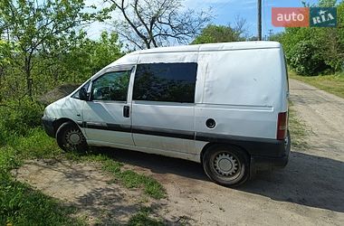 Вантажопасажирський фургон Citroen Jumpy 2006 в Смілі