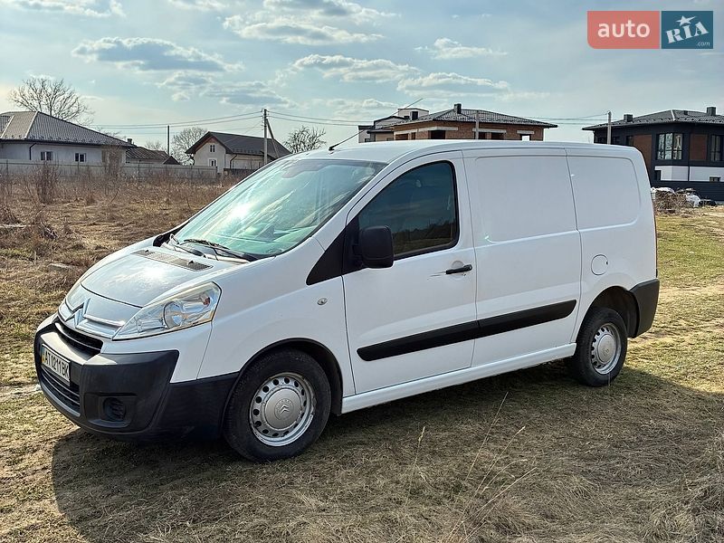 Вантажний фургон Citroen Jumpy 2008 в Івано-Франківську
