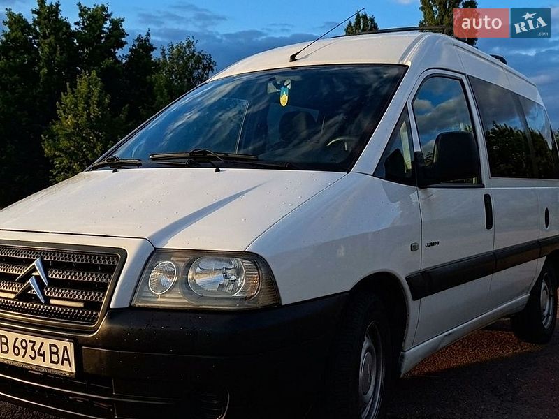 Вантажопасажирський фургон Citroen Jumpy 2005 в Прилуках