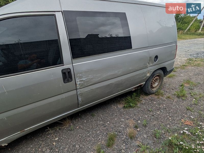Грузовой фургон Citroen Jumpy 2003 в Ровно