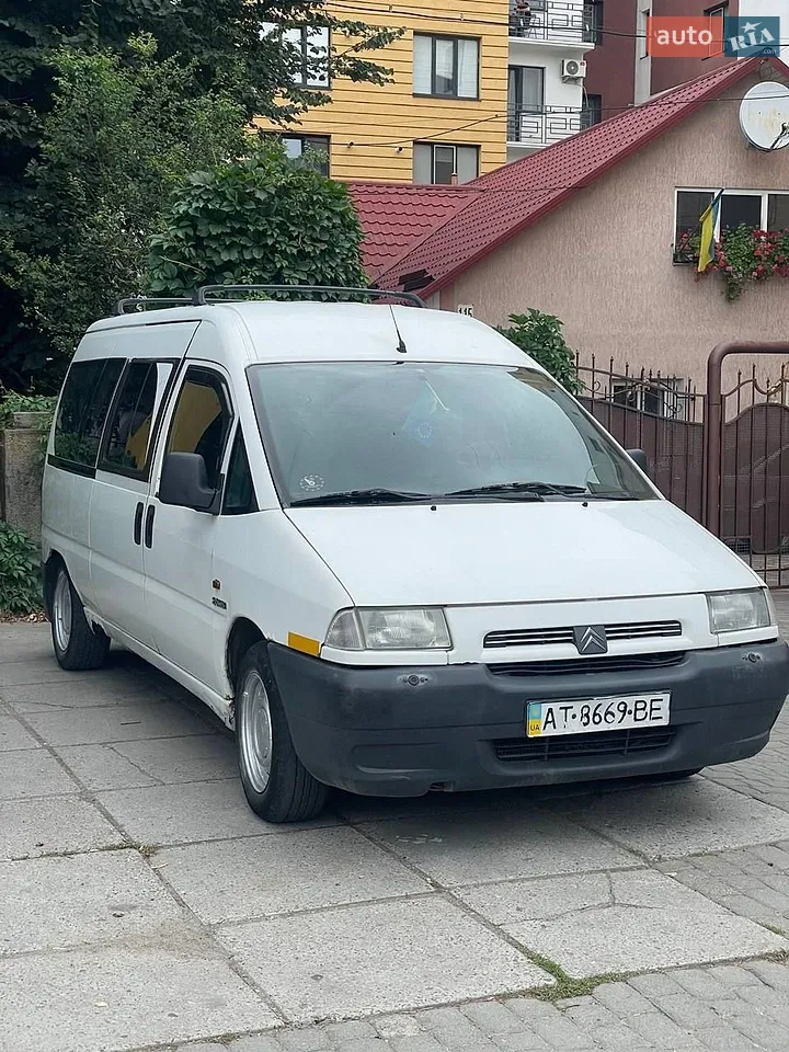 2011 Renault Scenic - мініатюра 19