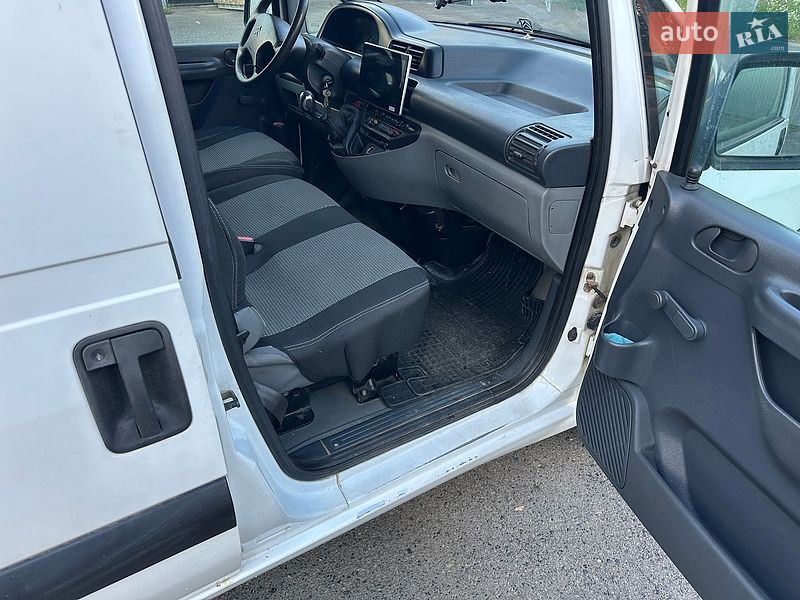 Вантажний фургон Citroen Jumpy 2006 в Бориславі