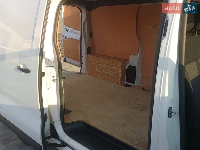 Грузовой фургон Citroen Jumpy 2016 в Тернополе