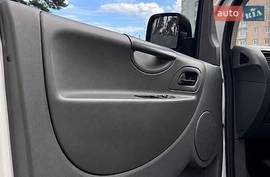 Вантажопасажирський фургон Citroen Jumpy 2014 в Києві