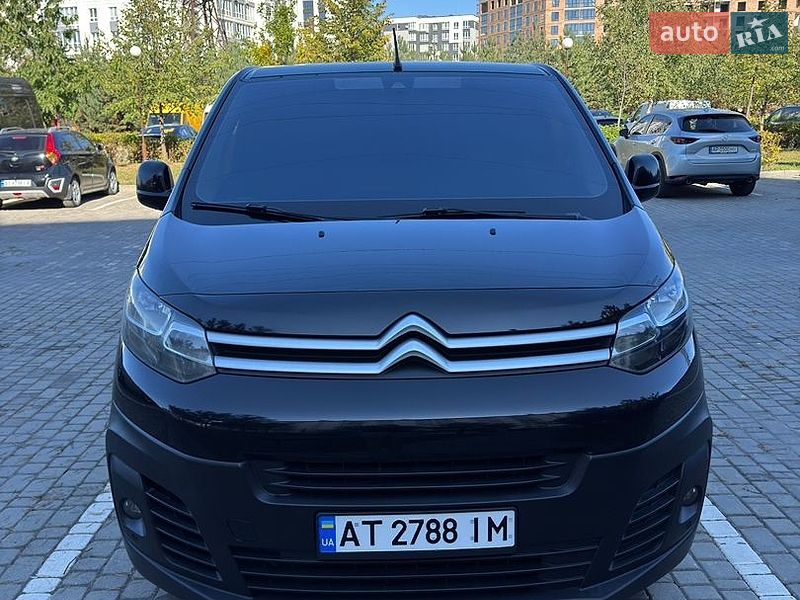 Вантажний фургон Citroen Jumpy 2018 в Івано-Франківську