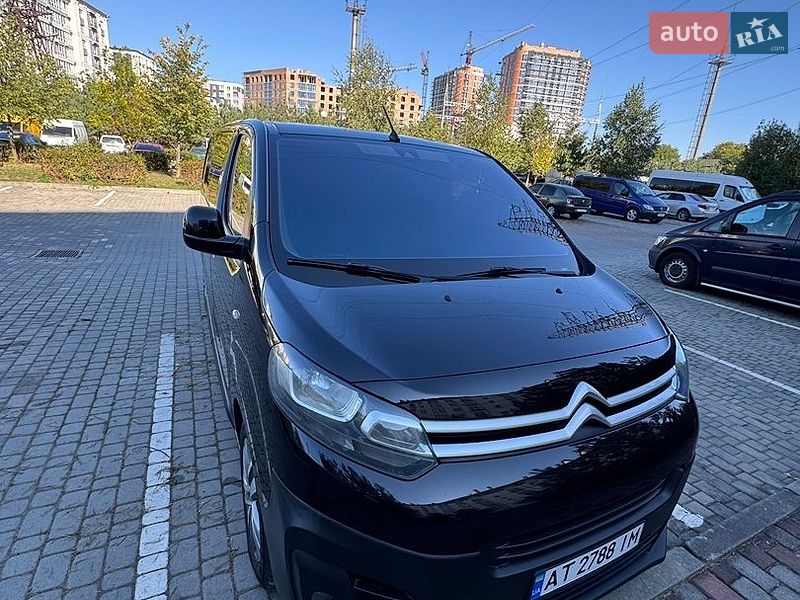 Вантажний фургон Citroen Jumpy 2018 в Івано-Франківську