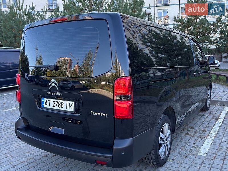Вантажний фургон Citroen Jumpy 2018 в Івано-Франківську