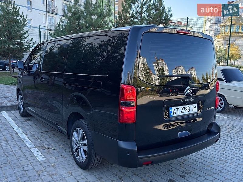 Вантажний фургон Citroen Jumpy 2018 в Івано-Франківську