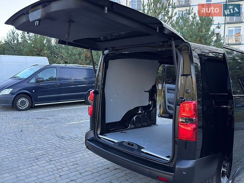 Вантажний фургон Citroen Jumpy 2018 в Івано-Франківську